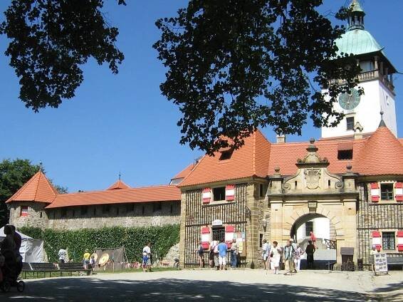 Hrad Bouzov