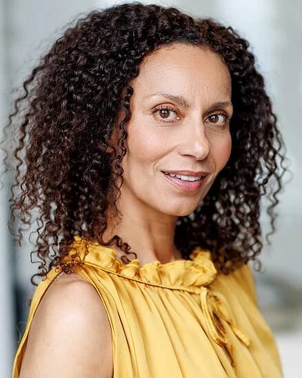 HEADSHOTS – LAURA ALLEN MÜLLER