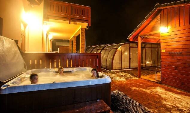 Báječná dovolená u Bešeňové: polopenze, wellness a balíček slev