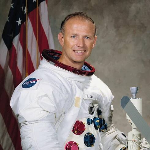 Gerald Paul Carr: *22.8.1932 – †26.8.2020, americký astronaut