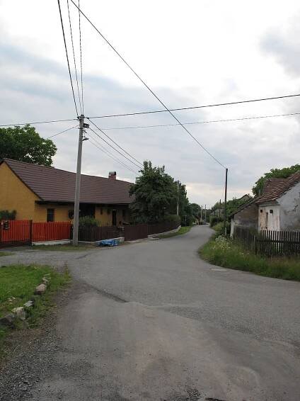 Soubor:Trokavec, rozcestí.jpg – Wikipedie