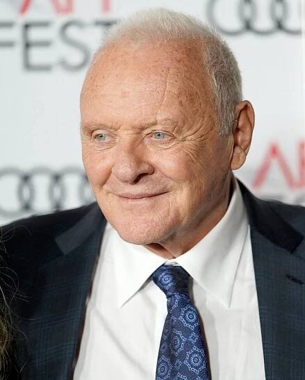 Nedávno oslavil 45 let střízlivosti: Neuvěříte, proč legendární Anthony Hopkins (83) s pitím vůbec začal