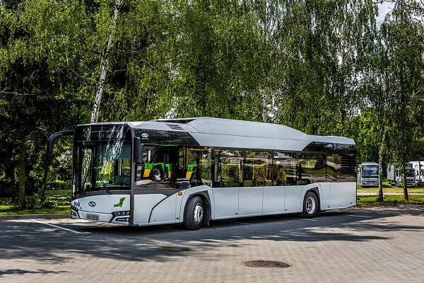 V Jihlavě vyhrál soutěž na nové autobusy polský Solaris - Zdopravy.cz