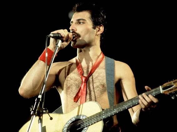 Freddie Mercury’s Ex-Fiancée Mary Austin Is Auctioning Off His “Exquisite Clutter”