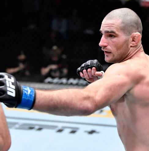 Sean Strickland vs. Alex Pereira middleweight clash shifts to UFC 276