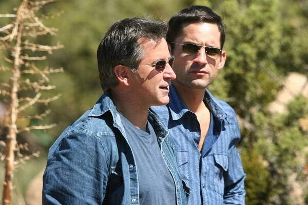 Beze stopy - Černá vdova - Z filmu - Anthony LaPaglia, Enrique Murciano