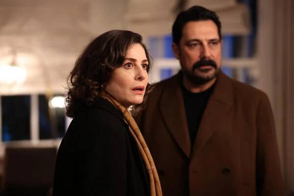 Ebru Özkan Saban - Can Borcu - Episode 10 - Z filmu