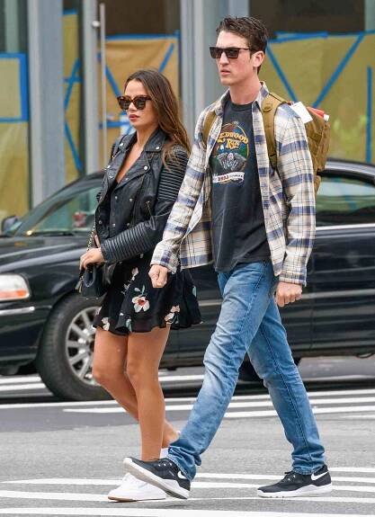 Miles Teller and Keleigh Sperry go for a walk in New York City