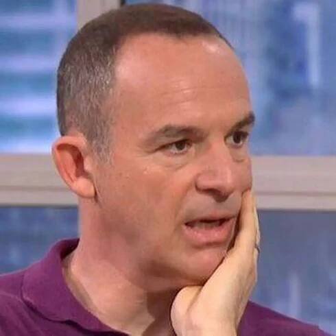 Martin Lewis explains how anyone aged 20 to 25 can get free railcard worth £100
