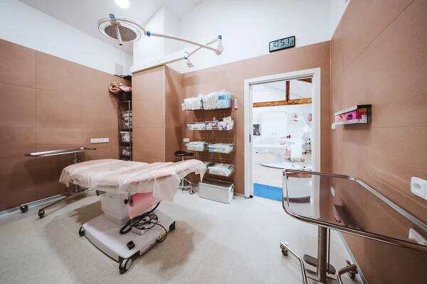 Ambulance plastické a estetické chirurgie – MUDr. Kamila Podkalská Sommerová – La Desta Bzenec