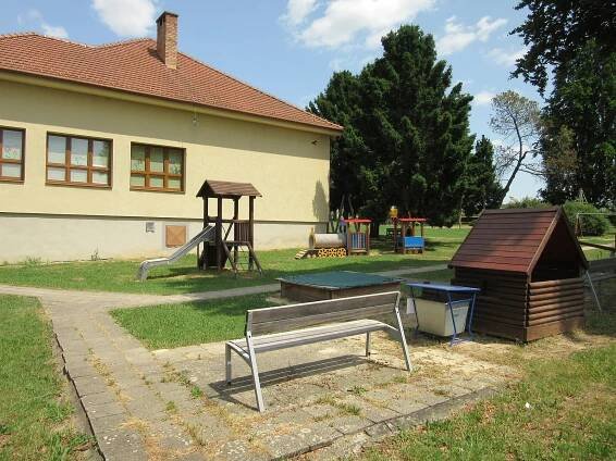 Prakšice - obec, která dala název vrchovině