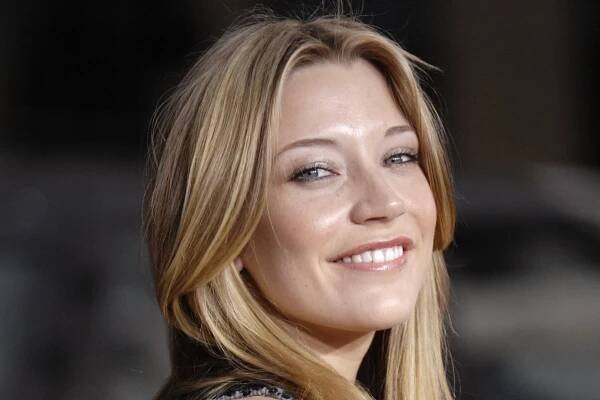 12 Intriguing Facts About Sarah Roemer