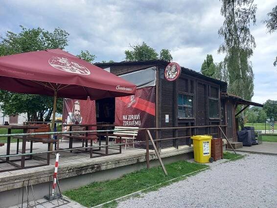 Autokemp Beroun Na Hrázi.