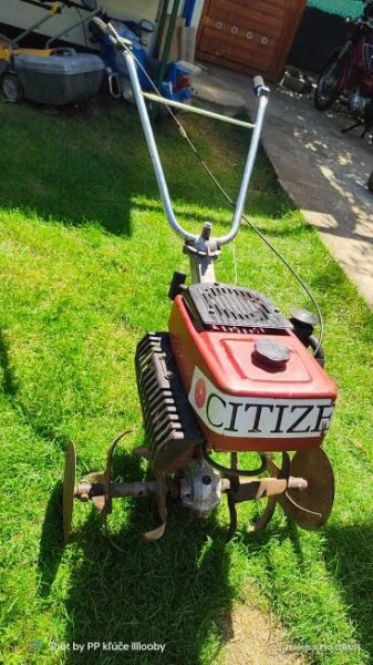 Rotovator robi