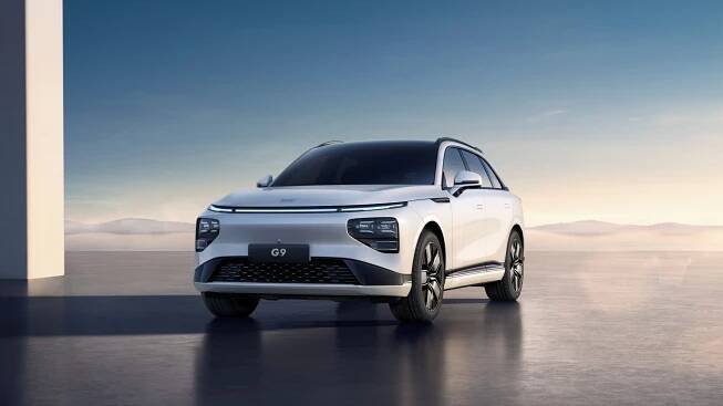 Nové luxusné SUV XPeng G9 s rýchlym nabíjaním a asistenčným systémom pre masy