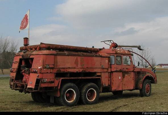 Návrat po 55 letech: PHA Tatra 111 R-E | POŽÁRY.cz - ohnisko žhavých zpráv | hasiči aktuálně