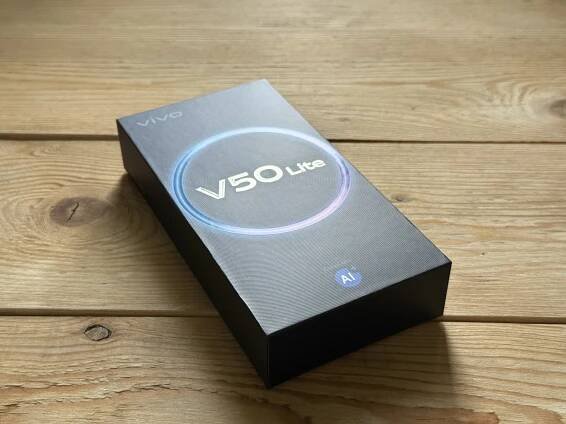 Vivo V50 Lite 1