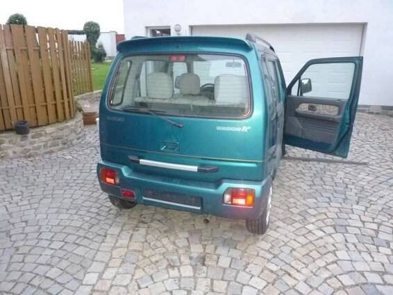 1997 Suzuki Wagon R / Stingray 1.0 benzín 48 kW