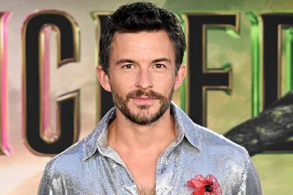 Why Jonathan Bailey Skipped the 2025 SAG Awards Despite His Wicked Nomination