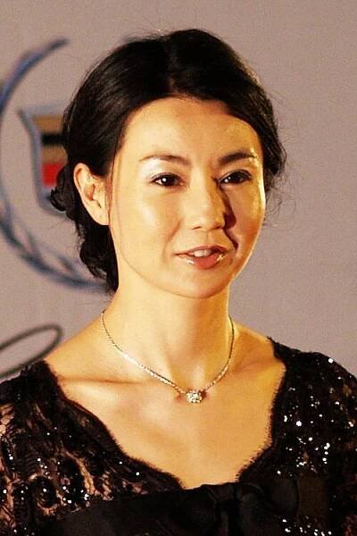 Soubor:Maggie Cheung (cropped).jpg – Wikipedie