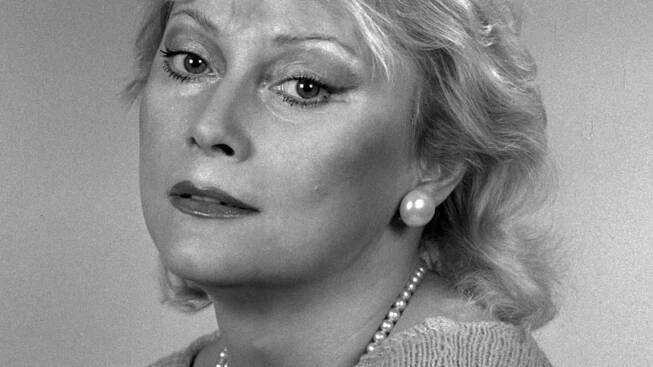 Zemřela herečka Sylvia Turbová (†67)! Kráska z Majora Zemana!