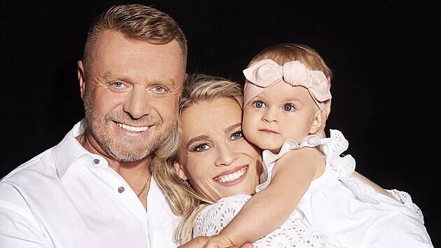 Jiří Štika, Michaela Gemrotová Štiková a jejich dcera Anežka
