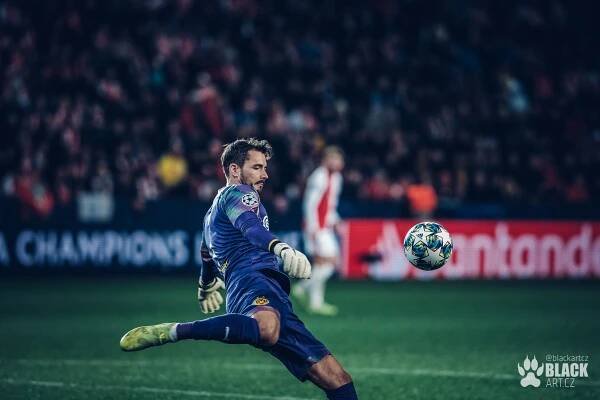 SLAVIA x DORTMUND 0:2 - LIGA MISTRŮ / fotogalerie zápasu