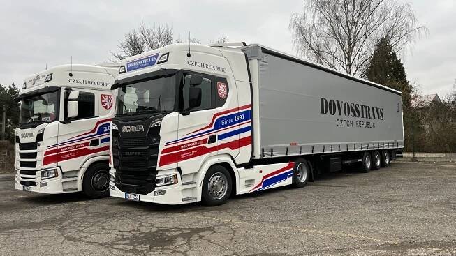 FOTOGALERIE - dovosstrans.cz