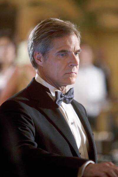 Pomsta - Vina - Z filmu - Henry Czerny