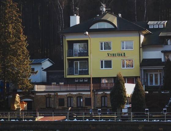 Hotel Vyhlídka u přehrady v... - Dům, budova