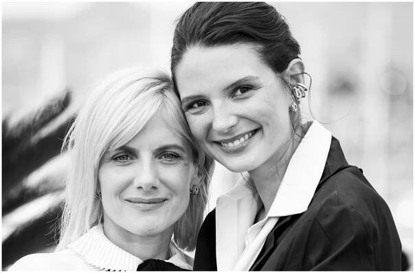Joséphine Japy Talks First Film 'The Wonderers' + Clip - Cannes