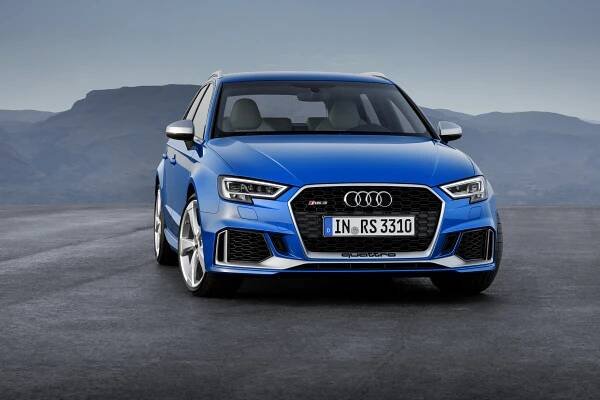 Nový motor a ještě ostřejší vzhled: Modernizace pro Audi RS 3 Sportback - foto+video