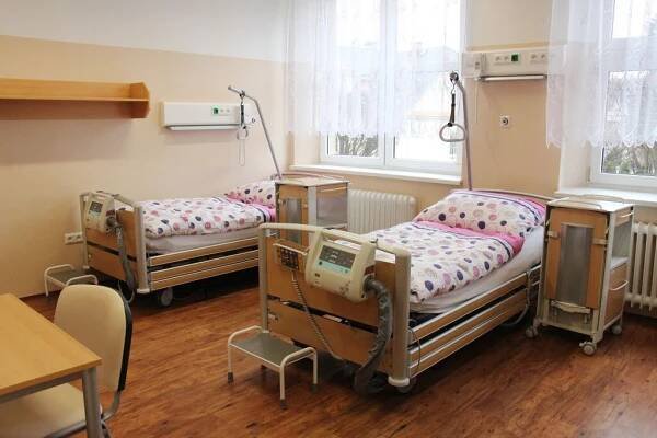 Šumperská nemocnice míří mezi elitu. Má nový sál, vybuduje magnetickou rezonanci