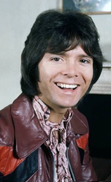 Cliff Richard singles discography