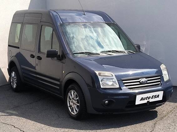 Ford Tourneo Connect 1.8TDCi L2H2,AC,tažné