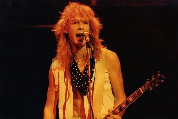 34 Years Ago: Def Leppard Guitarist Steve Clark Dies