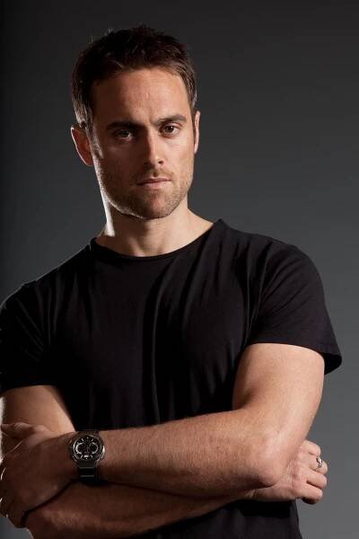 Agent bez minulosti - Promo - Stuart Townsend