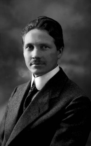 Enevold Thømt