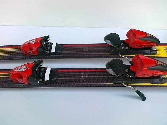 Bazar 14/15-2 | SkiCentrum Petr Švarc - lyže, boty,snowboardy,běžky,doplňky,e-shop, půjčovna,servis lyží a snowboardů