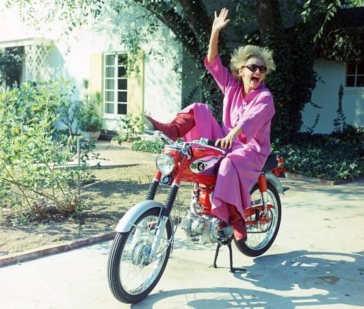 Špatné číslo - Z filmu - Phyllis Diller