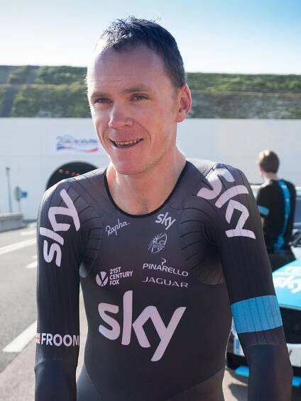 Soubor:Chris Froome - The First Man to Cycle through the Eurotunnel (14593593775) (cropped).jpg – Wikipedie