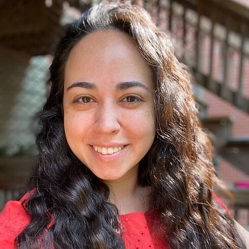 Medium — Latinas in Journalism Mentorship Program