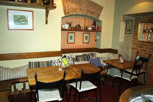 Restaurace Čajovna Říčany - polední menu, oslavy, svatby, rozvoz jídel