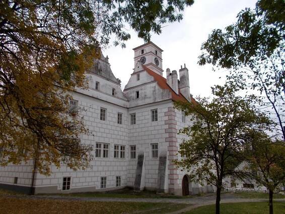 Zámek Žichovice