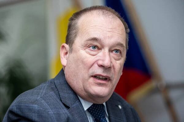 Hrabálek: Rekonstrukce křižovatky Na Brně situaci Plachty nevyřeší