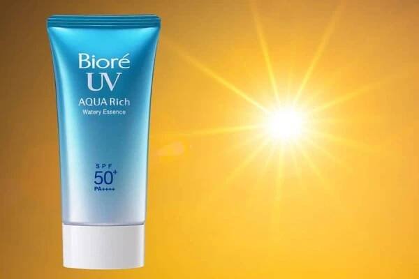Biore UV Aqua Rich Watery Essence Ingredients SPF50+ PA++++