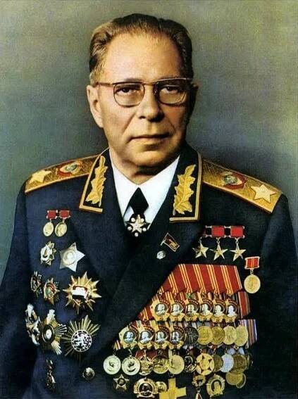 Dmitrij Fjodorovič Ustinov