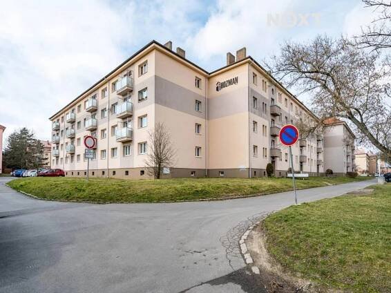 Pronájem Byt 2+1, Unhošťská, Kladno - Kročehlavy