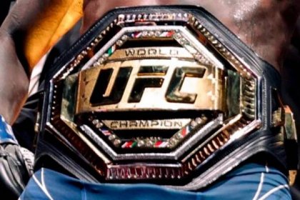 Ex-champ drops huge UFC 300 return hint leaving fans convinced he’ll fight Dana White’s ‘crazy’ main event...