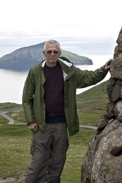 Homepage of Craig A. Tracy